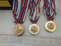 медали победителям и призёрам
